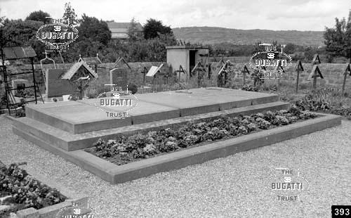 393. Other Artifacts, Bugatti family graves