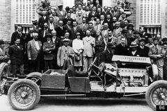 96. Type 46 Celebration of the 500th T46 Chassis. Ettore Bugatti in centre.