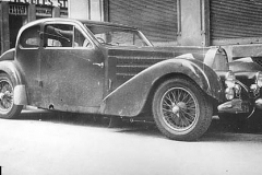 33A. Type 57, Ventoux Ventoux coach.