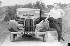 58. Type 57, Reg. 6704 W1, Ventoux Roland Bugatti by a works 1938 Ventoux (integral headlamps).
