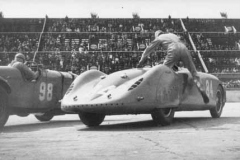 241. Type 57G G.P. de l'ACF. Montlhery 19 November 1936. Wimille entering Car 84.