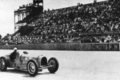 85. Type 59 ACF 23 June 1935 (Montlhery). Car 24, Robert Benoist, (retired).