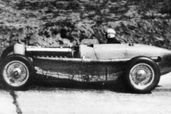 87A. Type 59 ACF 23 June 1935 (Montlhery). Car 24, Robert Benoist. After an unsuccessful attempt to secure the bonnet. (retired later in race).