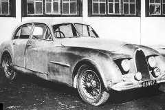 72. Type 101, Chassis # 101500, Reg 118 W 67 Type 101, chassis # 101500, 4-door saloon. Works ‘hack’ until 1960s. Regn 118 W 67.