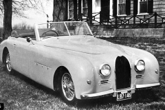 96. Type 101, Chassis # 101501, Reg L87-146 Type 101, Chassis # 101501, possibly after accident repair, minus some of the original Gangloff embellishment. Regn L87-146.