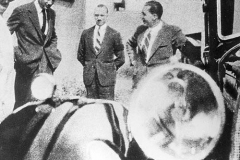 249.  249. Jean Bugatti with Ettore Bugatti, Costantini and Lt. Oiseau Jean Bugatti with Ettore Bugatti, Costantini and Lt. Oiseau, Molsheim 1930. Poor quality