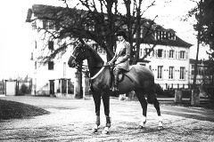 207. Lidia Bugatti on horseback