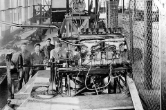 007. Aero-Engine – King-Bugatti engine on test: Col King and Friderich present
