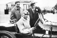 364 Tazio Nuvolari in Earl Howe’s Bugatti with Hugh McConnel (Scrutineer) Brooklands