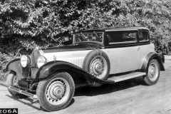 206A. Type 49 2-door, 4-seater saloon. \'Factory\' photo.